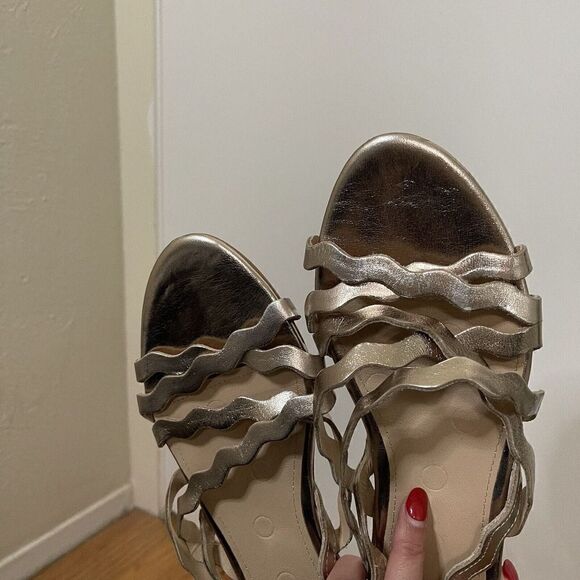 BODEN Champagne gold metallic zig zag strappy sandals size EU 40 - Picture 3 of 6